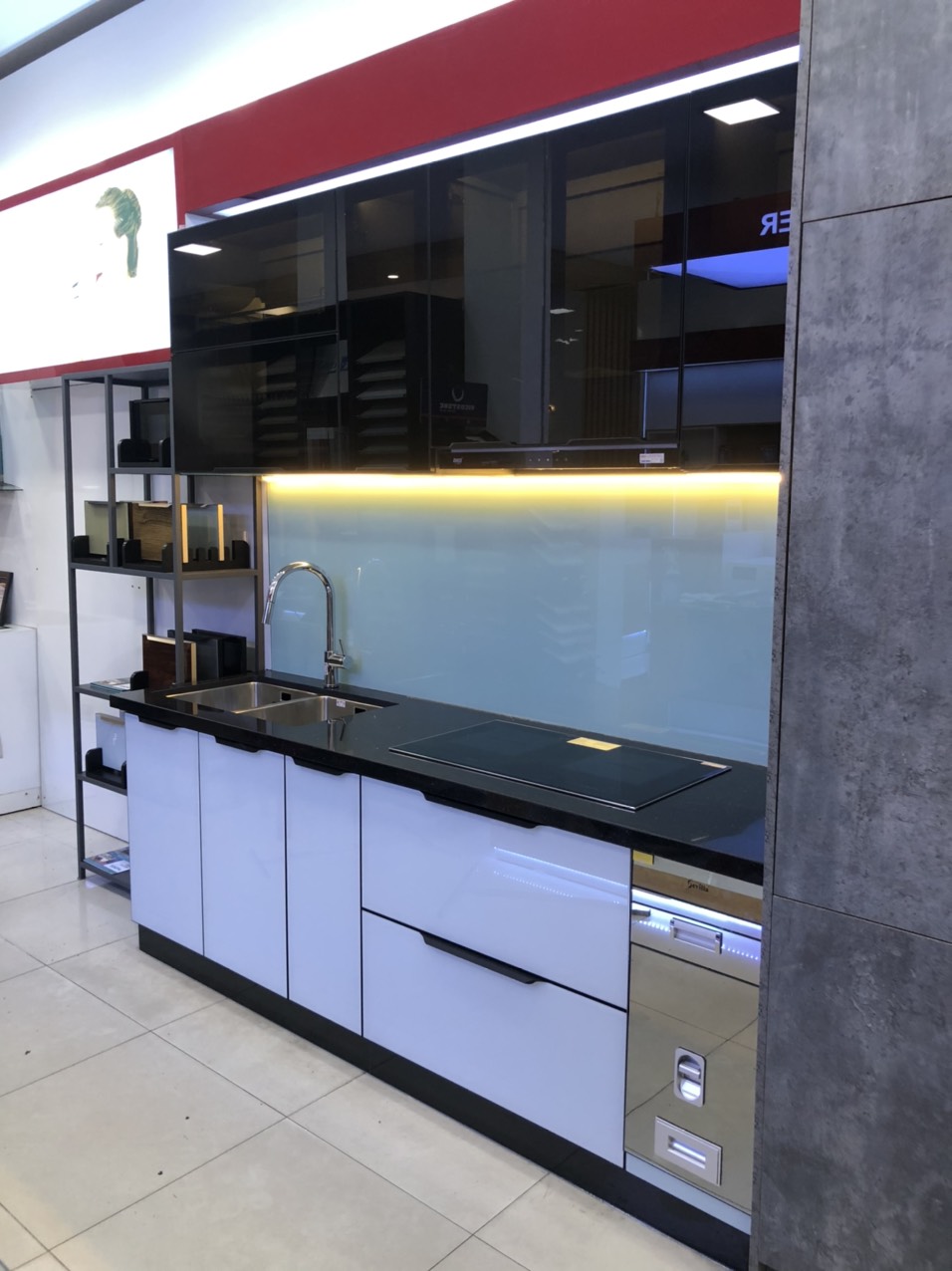 Tủ bếp thùng Inox hiện đại 12